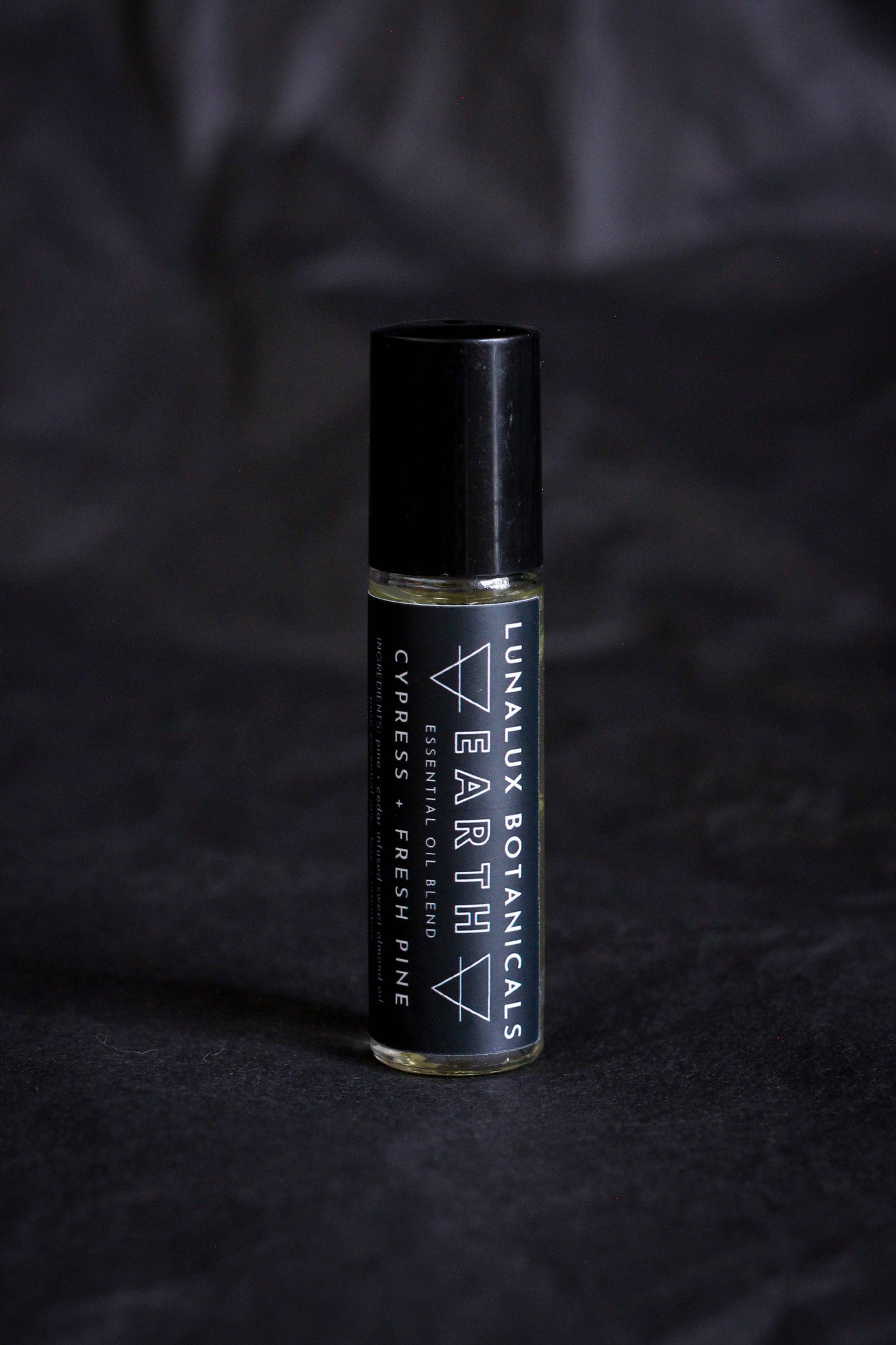 EARTH // Essential Oil Roller Perfume