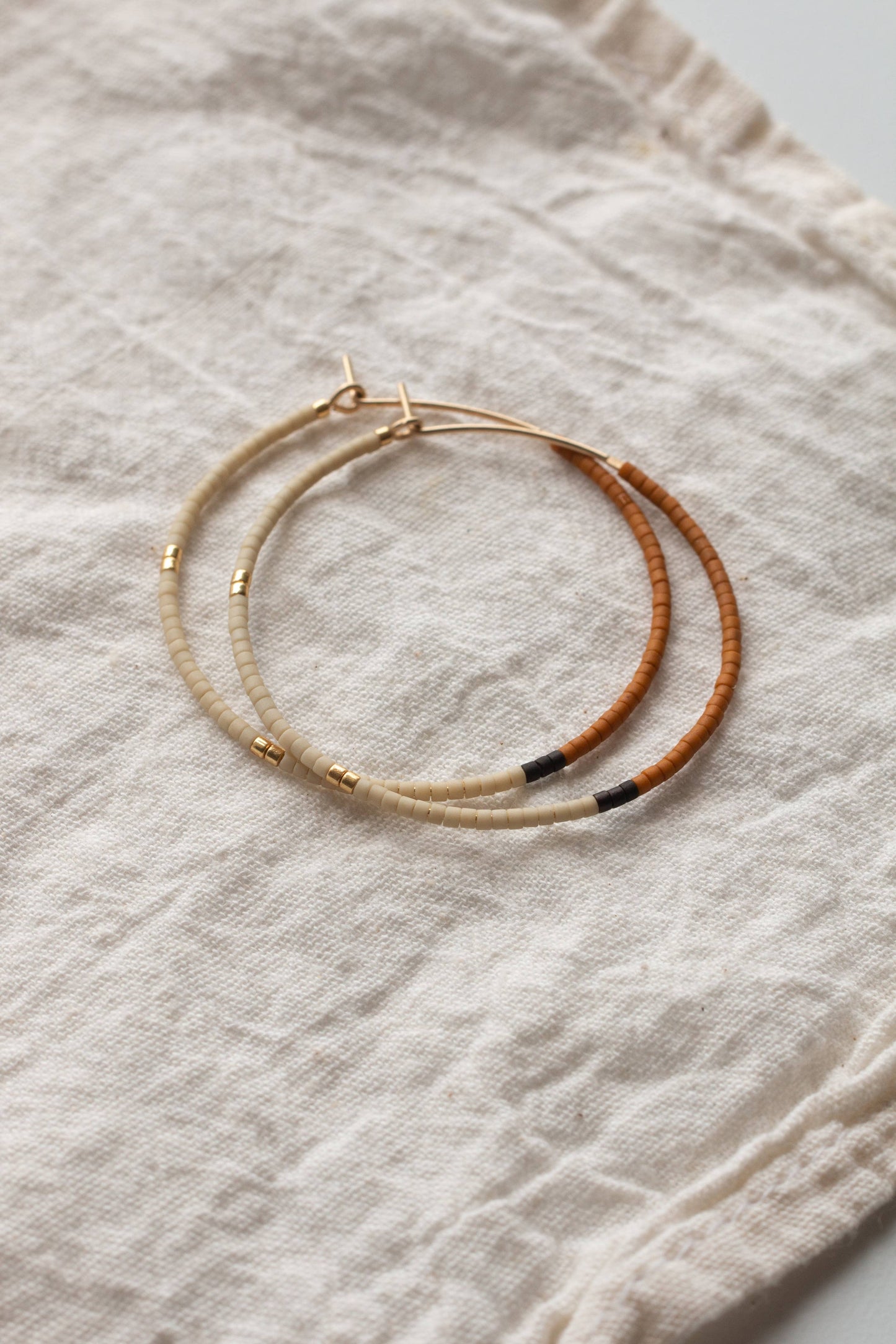 Small Mala Hoops / Rust